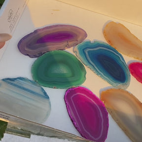 Tinted agate slices